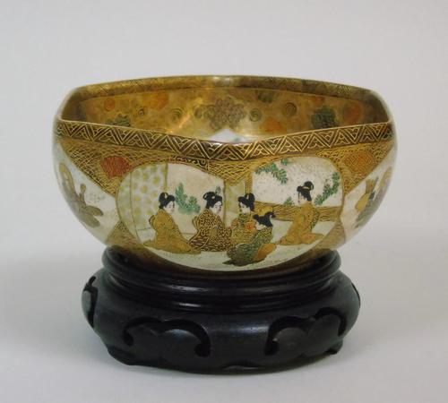 Antique Meiji Satsuma Bowl on Stand Signed (1 of 10)