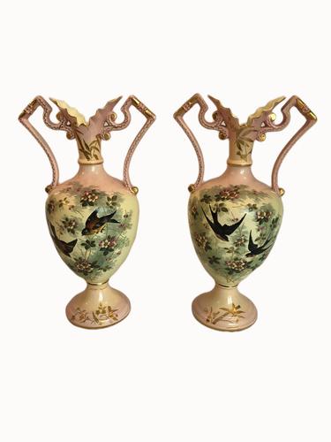 Large Pair of Antique Victorian Hand Painted & Gilded Vases (1 of 13) Large Pair of Antique Victorian Hand Painted & Gilded Vases (1 of 13)