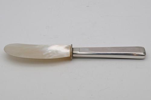 Edwardian Caviar Knife (1 of 2) Edwardian Caviar Knife (1 of 2)