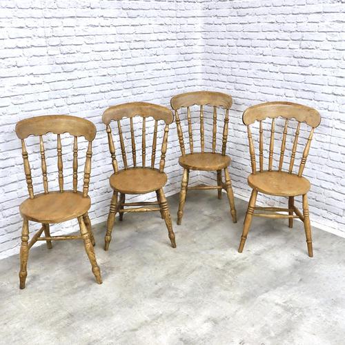 Matched Set of 4 Large Seated Windsor Kitchen Chairs (1 of 5)