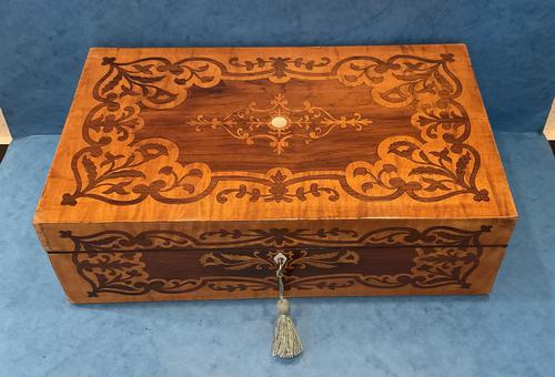 William IV Maple & Rosewood Marquetry Writing Slope (1 of 14) William IV Maple & Rosewood Marquetry Writing Slope (1 of 14)