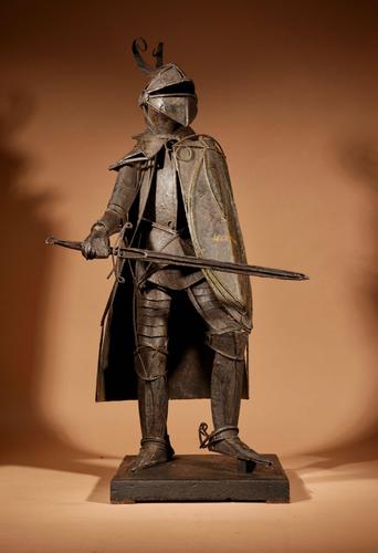 Large Model of Artistic Made Tin Plate Iron Knight Armour (1 of 10) Large Model of Artistic Made Tin Plate Iron Knight Armour (1 of 10)