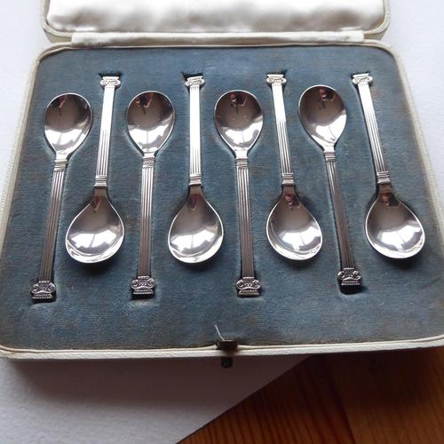 Set of Silver Coffee Spoons Sheffield 1938 (1 of 10) Set of Silver Coffee Spoons Sheffield 1938 (1 of 10)