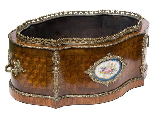19th Century French Walnut Parquetry Table Planter (1 of 7) 19th Century French Walnut Parquetry Table Planter (1 of 7)