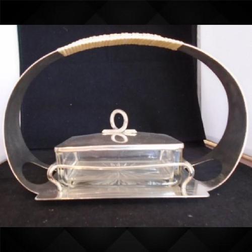 Silver Plated Secessionist Hors D'ouevre / Butter Dish (1 of 14) Silver Plated Secessionist Hors D'ouevre / Butter Dish (1 of 14)