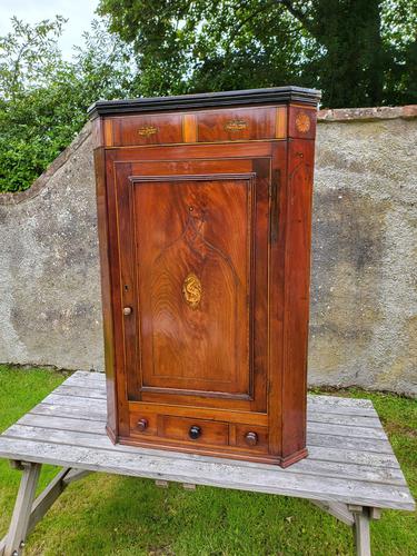 Georgian Inlaid Corner Cupboard (1 of 6) Georgian Inlaid Corner Cupboard (1 of 6)