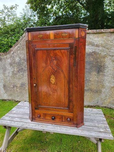 Georgian Inlaid Corner Cupboard (1 of 6)