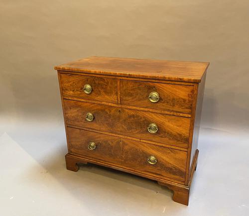 George III Small Chest of  4 Drawers (1 of 8)