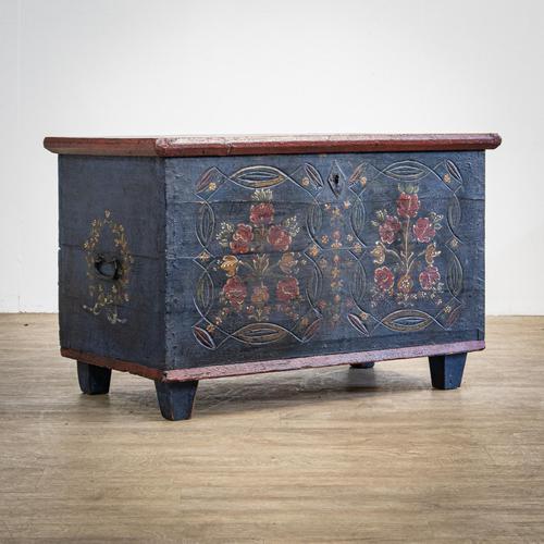 Swiss 18th Century Painted Chest (1 of 10) Swiss 18th Century Painted Chest (1 of 10)