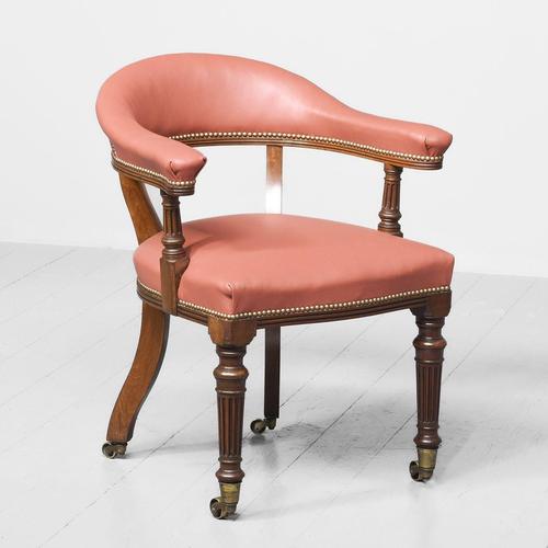 Leather Upholstered Horseshoe Shaped Desk Chair (1 of 8) Leather Upholstered Horseshoe Shaped Desk Chair (1 of 8)