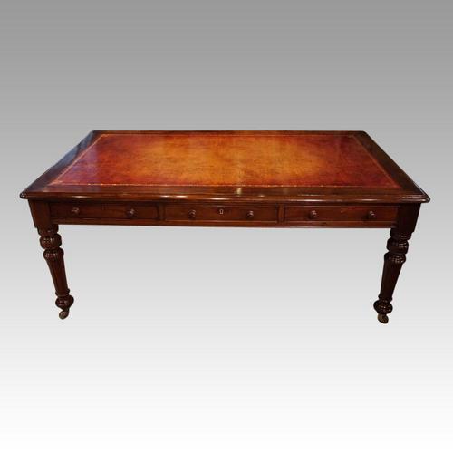 Victorian Mahogany Partners Writing Table (1 of 7) Victorian Mahogany Partners Writing Table (1 of 7)