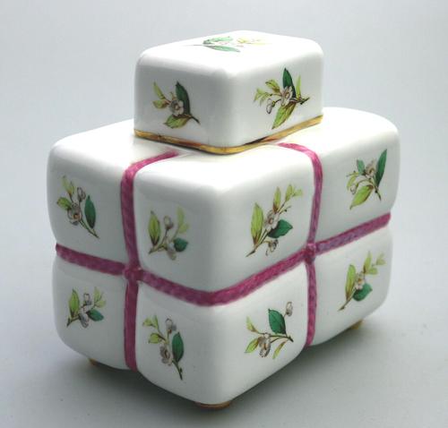 Attributed Christopher Dresser Minton Novelty Tea Caddy 19th Century (1 of 9) Attributed Christopher Dresser Minton Novelty Tea Caddy 19th Century (1 of 9)