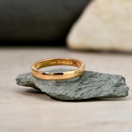 The Slim Vintage 1927 22ct Gold Wedding Band (1 of 1) The Slim Vintage 1927 22ct Gold Wedding Band (1 of 1)
