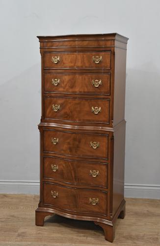 Antique Georgian Style Mahogany Serpentine Chest on Chest (1 of 5)