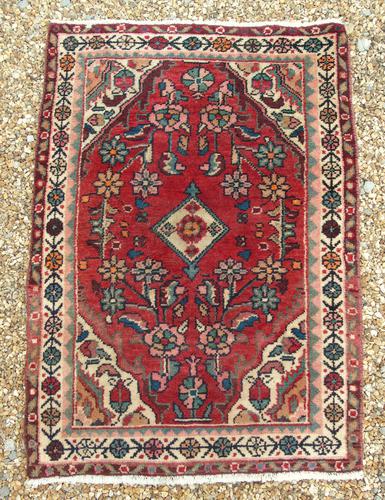 Small Hand Woven Hamadan Rug (1 of 4) Small Hand Woven Hamadan Rug (1 of 4)
