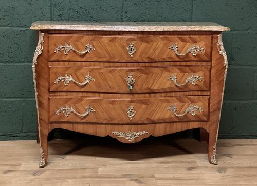 French Kingwood serpentine 3 draw commode (1 of 9) French Kingwood serpentine 3 draw commode (1 of 9)