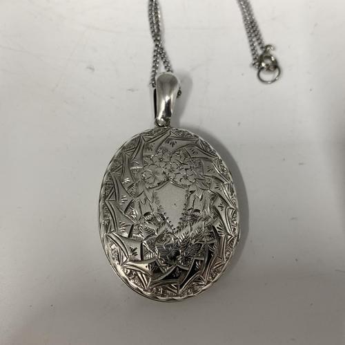Antique Victorian Silver Pendant c.1870 (1 of 6) Antique Victorian Silver Pendant c.1870 (1 of 6)