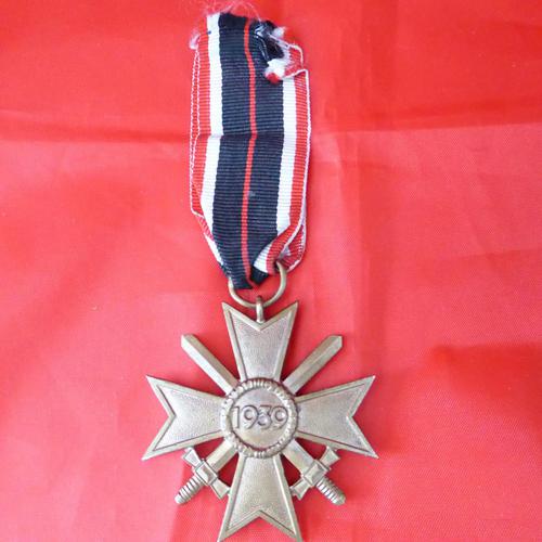 WW2 German War Merit Cross (1 of 4)