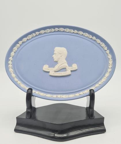 Edward VIII Wedgwood Jasperware Blue Oval Dish / Plate (1 of 6)