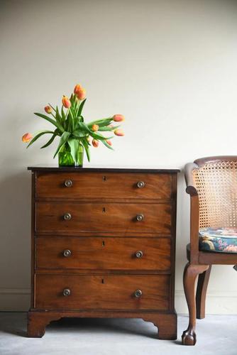 Antique Mahogany Small Chest of Drawers (1 of 12)