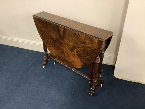 Walnut Sutherland Table (1 of 3)