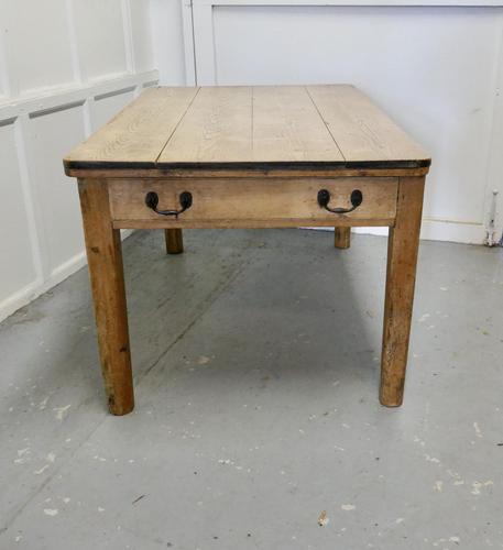 Lovely Rustic Georgian Pine Kitchen Table (1 of 6)