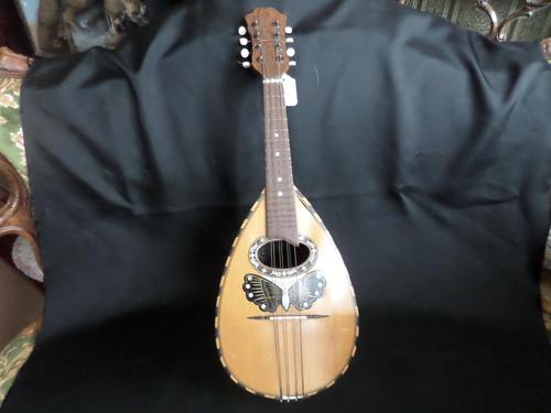 Nice Italian Mandolin - Good Decoration of a Butterfly, with Some Mother of Pearl (1 of 6) Nice Italian Mandolin - Good Decoration of a Butterfly, with Some Mother of Pearl (1 of 6)