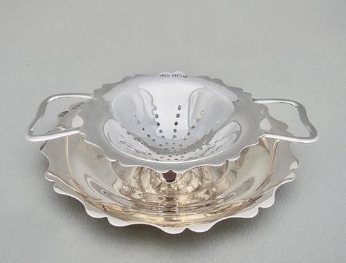 George V Silver Tea Strainer & Stand by E. J. Houlston, Birmingham 1920 (1 of 7) George V Silver Tea Strainer & Stand by E. J. Houlston, Birmingham 1920 (1 of 7)