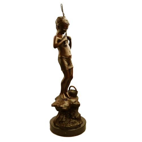 Very Fine Quality & Large Bronze, Giovanni de Martino of a Fishing Boy 20th Century (1 of 6)