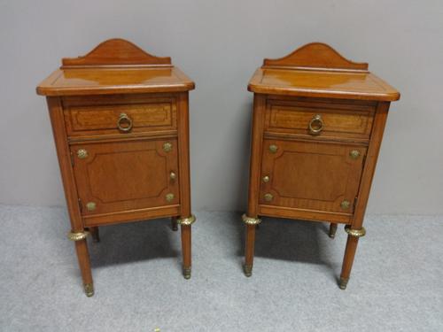 Pair of Super Satinwood Bedside Cabinets c.1890 (1 of 7)