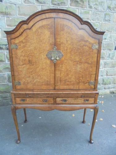 Burr Walnut Cocktail Cabinet on Stand Drinks Cabinet c.1920 (1 of 1)