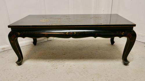 Painted & Lacquered Chinoiserie Coffee Table (1 of 9) Painted & Lacquered Chinoiserie Coffee Table (1 of 9)