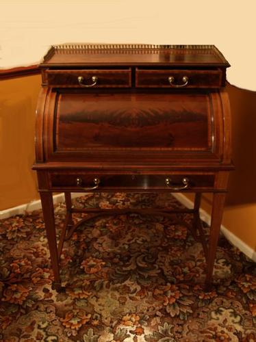 Edwardian Mahogany Cylinder Bureau Stamped Maple & Co Ltd (1 of 1)