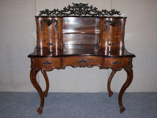 Late 19th Century French Rosewood Desk (1 of 1) Late 19th Century French Rosewood Desk (1 of 1)