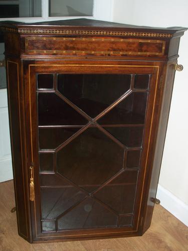 Fine Mahogany Hanging Corner Cupboard / Cabinet (1 of 1)