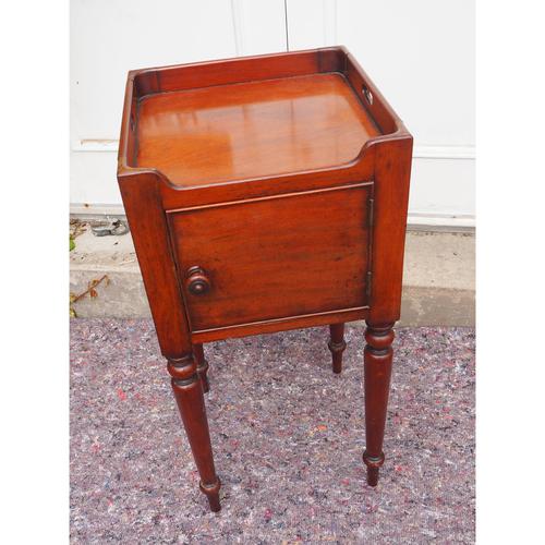 Late Georgian Mahogany Bedside Cabinet (1 of 7)