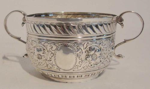 Victorian Silver Porringer c.1882 (1 of 1)