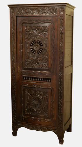 Small Carved Oak Breton Hall Cupboard c.1900 (1 of 1) Small Carved Oak Breton Hall Cupboard c.1900 (1 of 1)