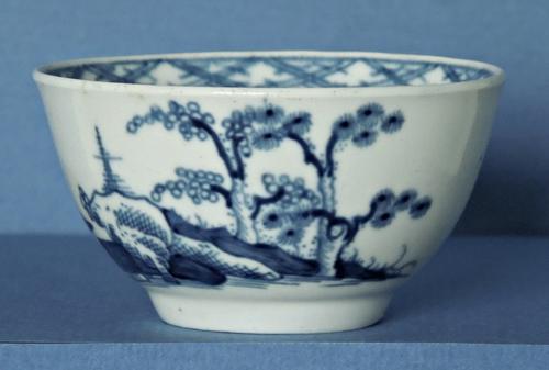1st Period Worcester Tea Bowl c.1755-1780, Canon Ball Pattern (1 of 1) 1st Period Worcester Tea Bowl c.1755-1780, Canon Ball Pattern (1 of 1)