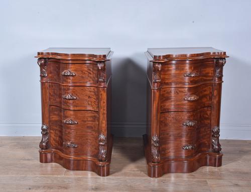 Pair of Victorian Mahogany Bedside Chests of Drawers (1 of 5) Pair of Victorian Mahogany Bedside Chests of Drawers (1 of 5)