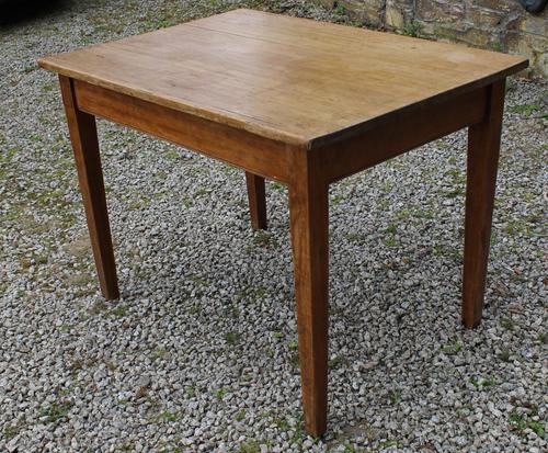 Victorian Pine Farmhouse Table (1 of 1) Victorian Pine Farmhouse Table (1 of 1)