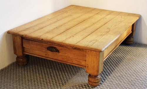 Antique Pine Farmhouse Coffee Table (1 of 1)