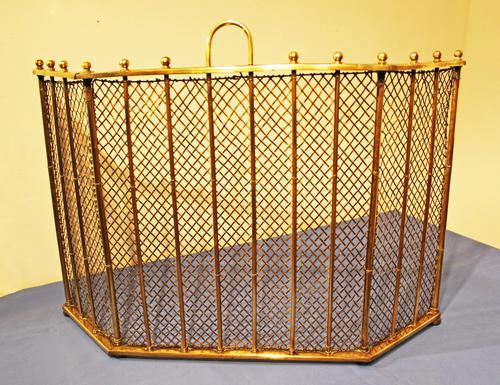 Small Victorian Brass Spark Guard / Nursery Fender (1 of 1)