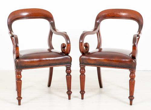 Good Pair of Victorian Mahogany Desk Chairs (1 of 9)