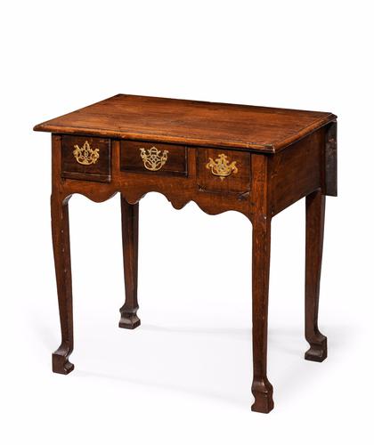 Mid 18th Century Mahogany Lowboy c.1750 (1 of 1) Mid 18th Century Mahogany Lowboy c.1750 (1 of 1)
