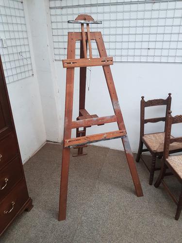 Artists Easel (1 of 5)