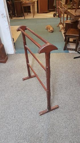 Gothic Towel Rail c.1900 (1 of 5)