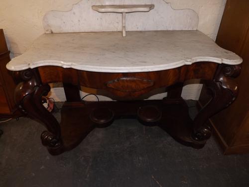 Mahogany Washstand c.1850 (1 of 1)