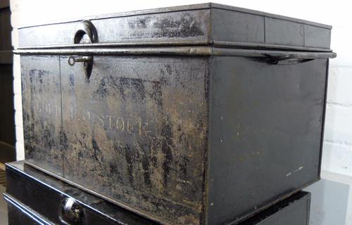 Black Metal Deed Box with Key – Lord Radstock (1 of 1) Black Metal Deed Box with Key – Lord Radstock (1 of 1)