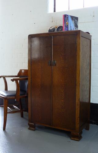 1930s Oak Panelled Tallboy Cupboard (1 of 1)